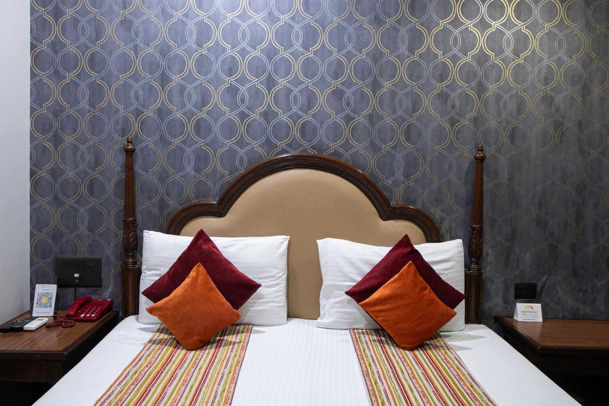 Hotel Sunstar Grand Дели Экстерьер фото